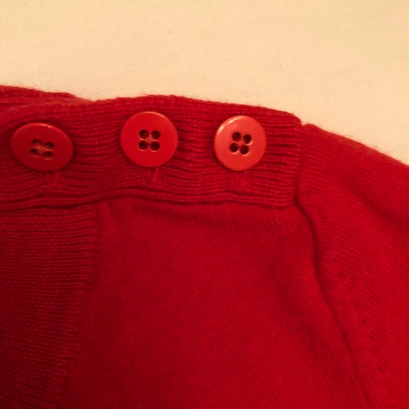 Banana Republic Sweater - Picture 4 of 6